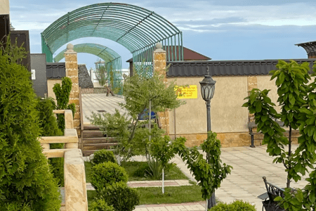 Внешний вид и бассейн