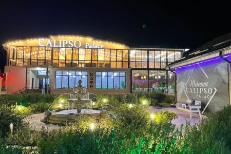 Внешний вид и бассейн