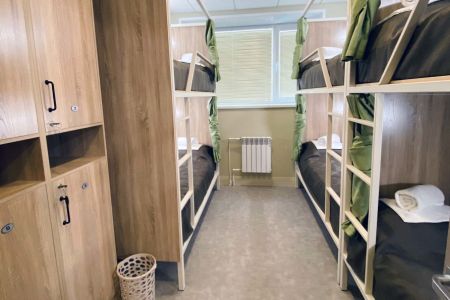 Место 2-местный