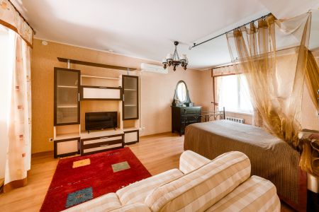 Коттедж Лесной