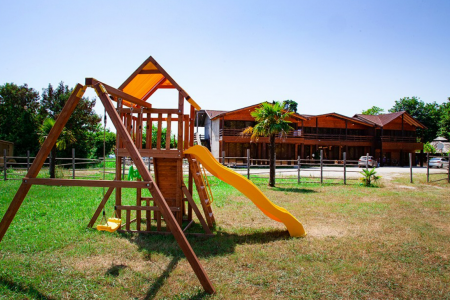 Алакам Кантри клаб