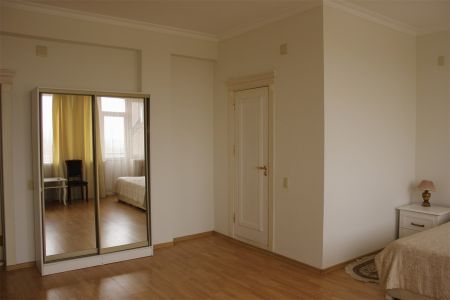 Люкс 2-местный 2-комнатный (с видом на море)