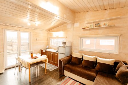 Домик 4-местный (№10)