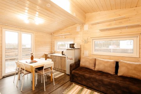 Домик 4-местный (№10)