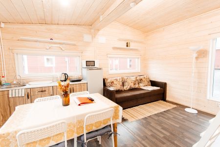 Домик 4-местный (№10)