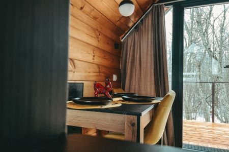 Двойной домик 4-местный «Дуэт» (с джакузи на девере)