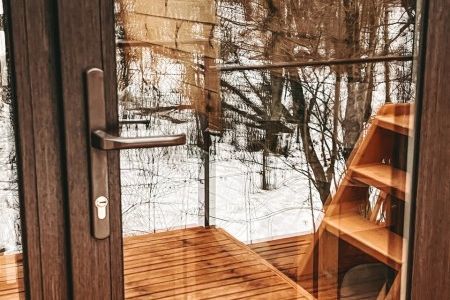 Дом 3-местный «Цветы сакуры» (на дереве)