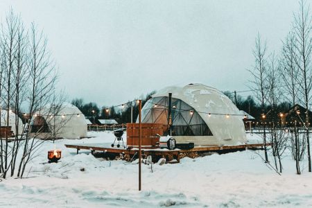 Двойной домик 4-местный «Дуэт» (с джакузи на девере)