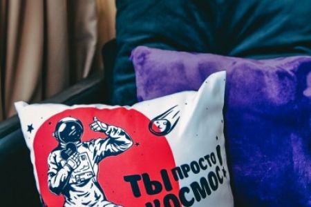 Дом 3-местный «Цветы сакуры» (на дереве)