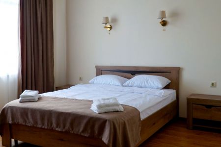 Стандартный 4-местный 2-комнатный