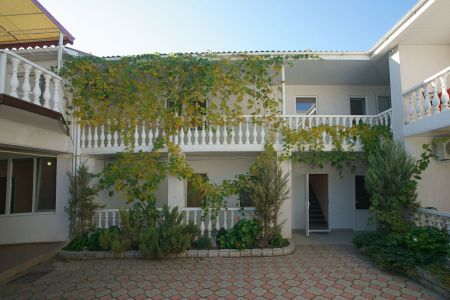 «El Patio» / «Эль Патио» гостевой дом