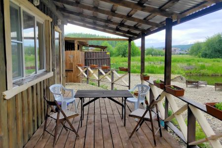 Коттедж 10-местный. Спальное место у лестницы