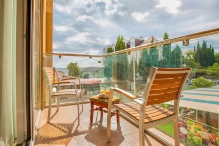 Стандартный 2-местный 1-комнатный (с балконом)