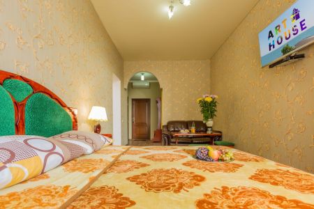 «Art House Hotel» / «Арт Хаус» отель