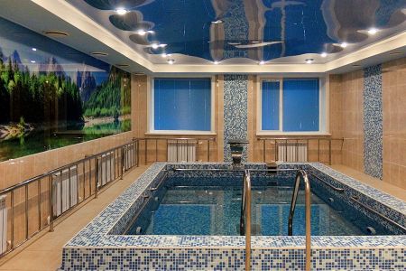 Сауна с бассейном