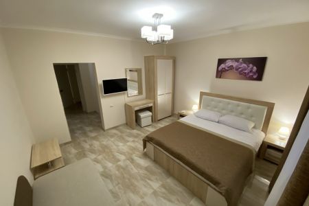 Семейный 5-местный 2-комнатный