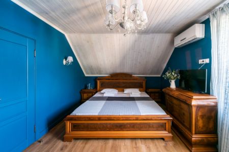 Люкс 4-местный 2-комнатный (Леонтина)