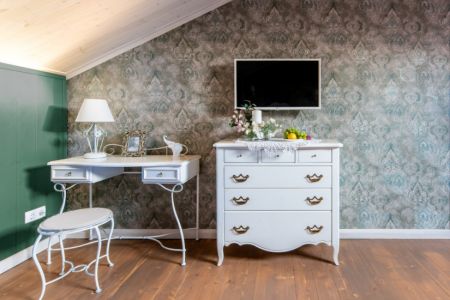 Люкс 4-местный 2-комнатный (Леонтина)