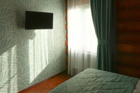 Люкс 4 -местный (вид на Волгу)