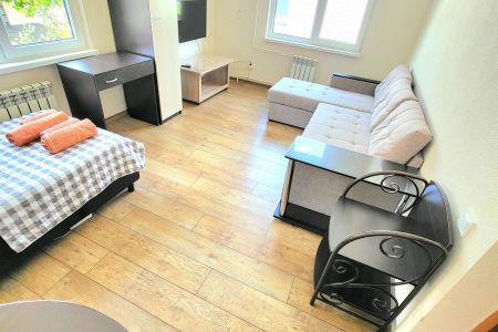 Студио 3-местный