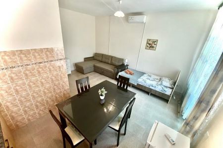 Студио 3-местный