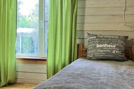 Номер 2-местный (в двухэтажном деревянном доме)