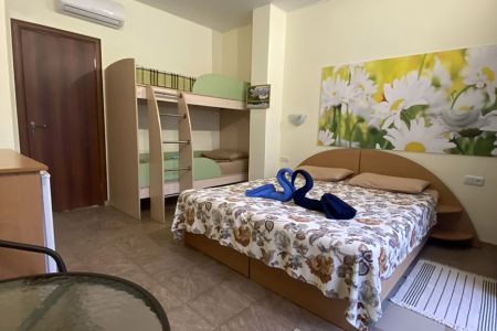 Стандартный 4-местный 1-комнатный