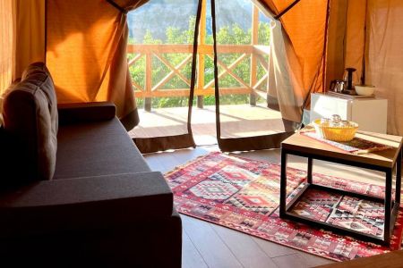 Глемпинг 2-местный (Лоджия Делюкс)