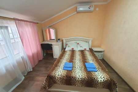 Номер 3-местный (с террасой)