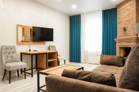 Апартаменты 4-местный 1-комнатный (с балконом)