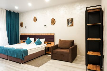 Апартаменты 4-местный 1-комнатный (с балконом)