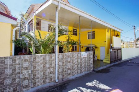 Уют (на Чкалова)