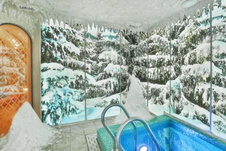 Снежная комната с холодной купелью