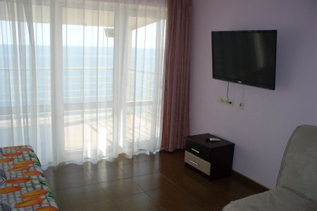 3-местный 1-комнатный №5 (вид на море)