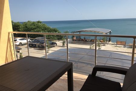 3-местный 1-комнатный №5 (вид на море)