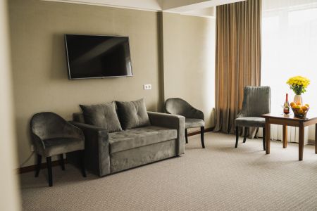 Люкс 2-местный (с видом на горы)