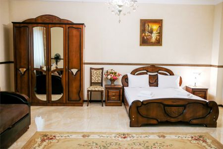 Семейный 3-местный