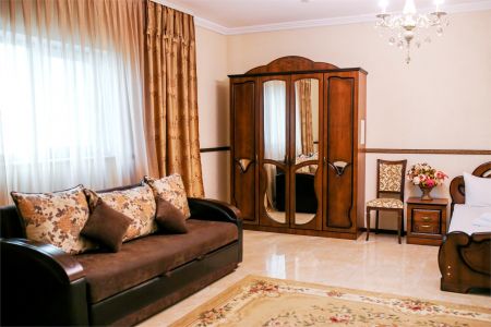 Семейный 3-местный