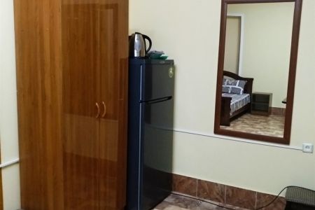 Семейный 2-местный (с ванной комнатой)