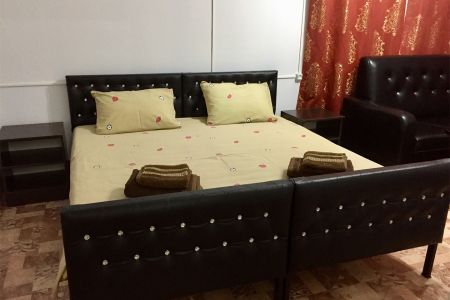 Семейный 2-местный (с ванной комнатой)