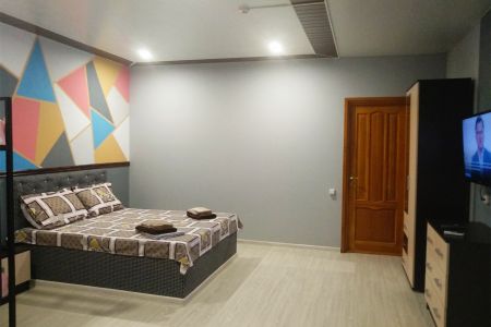 Семейный 2-местный (с ванной комнатой)