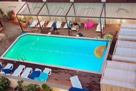 «Meduza Club» / «Медуза Клуб» отель