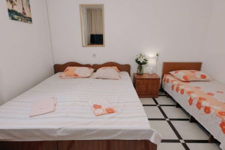 Полулюкс 2-местный 1-комнатный