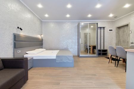 Апартаменты 4-местные Улучшенные (с балконом и видом на горы)