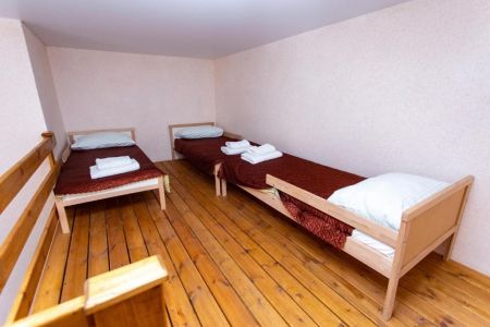 Апартаменты 4-местный 3-этажный (с 2 спальнями)