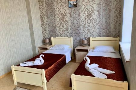 Апартаменты 4-местный 3-этажный (с 2 спальнями)