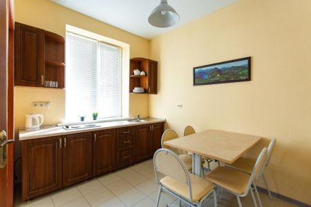 Апартаменты 4-местный 3-этажный (с 2 спальнями)