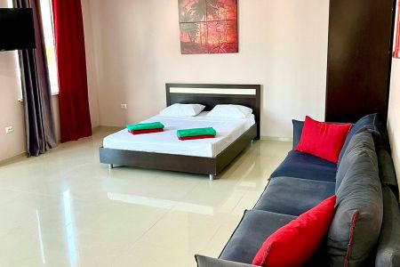 Апартаменты 4-местный 3-этажный (с 2 спальнями)