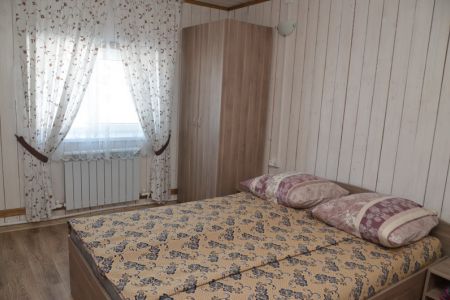 Дом Русская Изба 8-местный