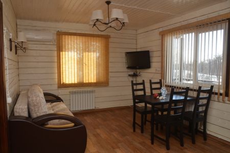 Дом Русская Изба 8-местный